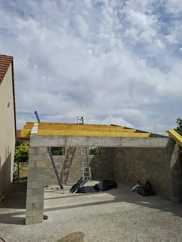 Fermes et pannes posées, avant liteaunage